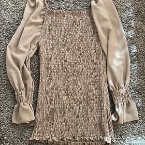 NEVER WORN STILL HAS TAG